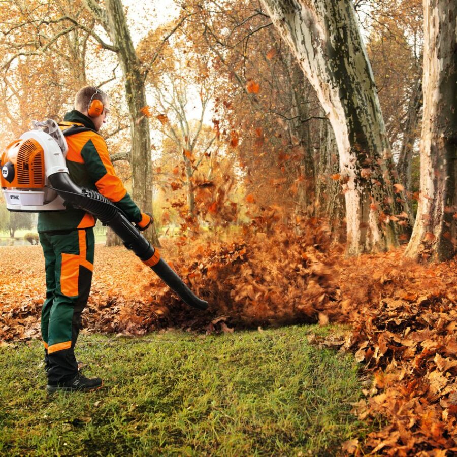 Stihl BR700 Backpack Leaf Blower - Image 3