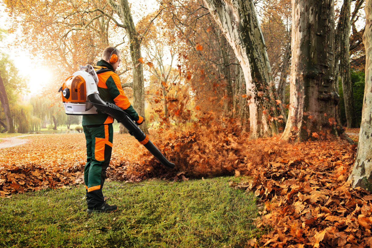 Stihl BR700 Backpack Leaf Blower - Image 3