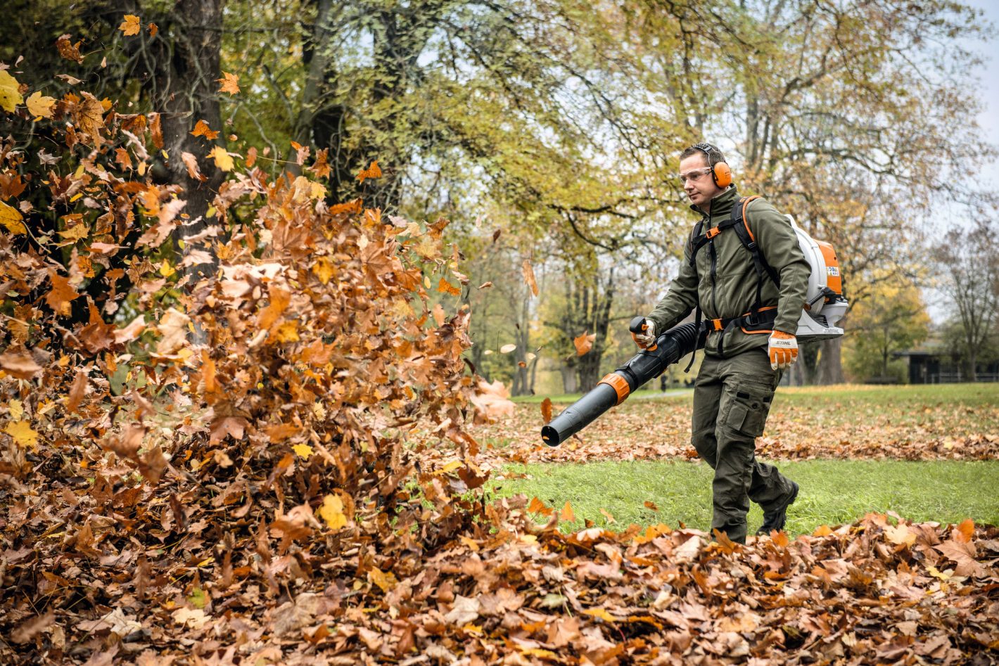 Stihl BR800 C-E Backpack Leaf Blower - Image 2